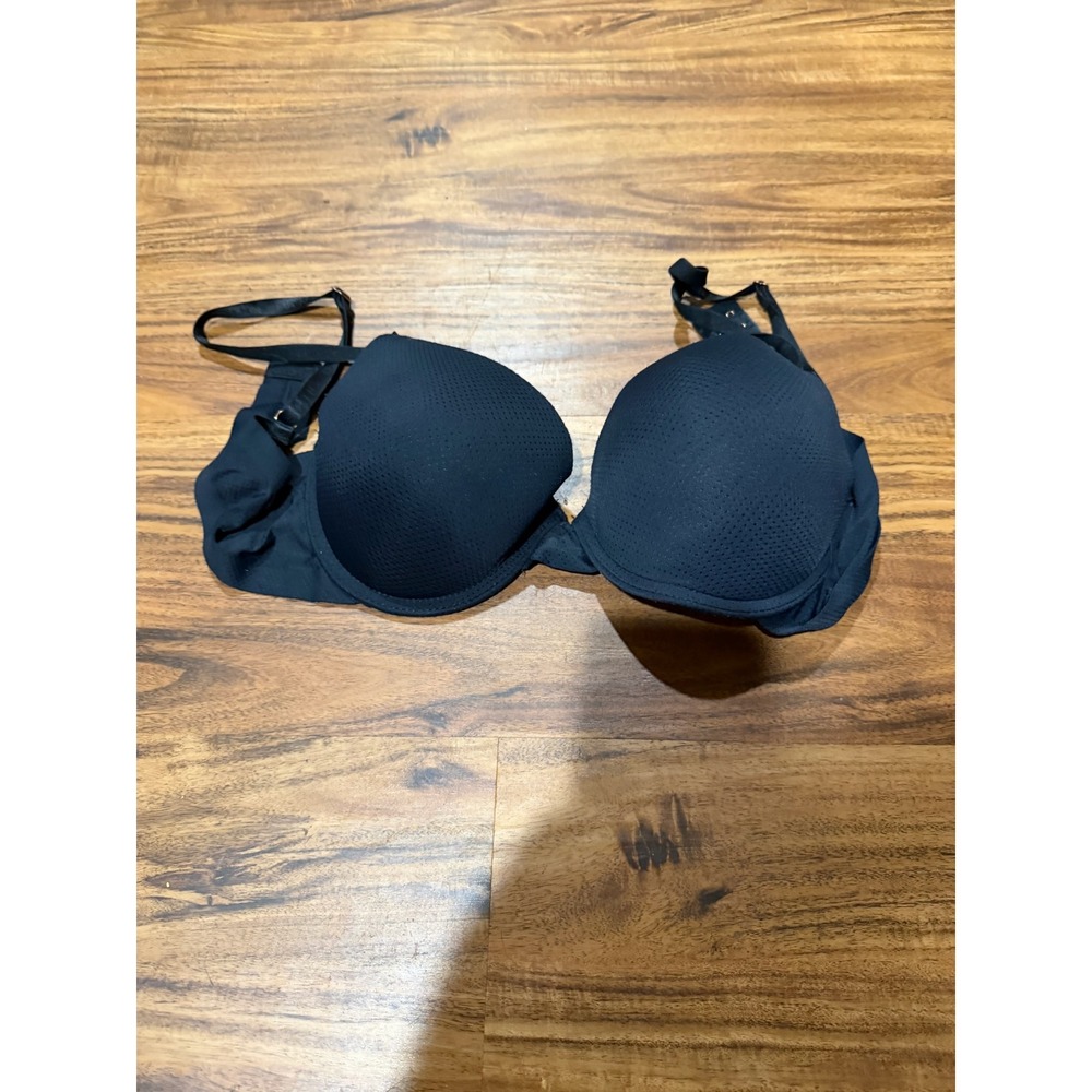 Athleisure Womens Danskin Underwire Mesh Detail T-Shirt Bra 36C Black‎